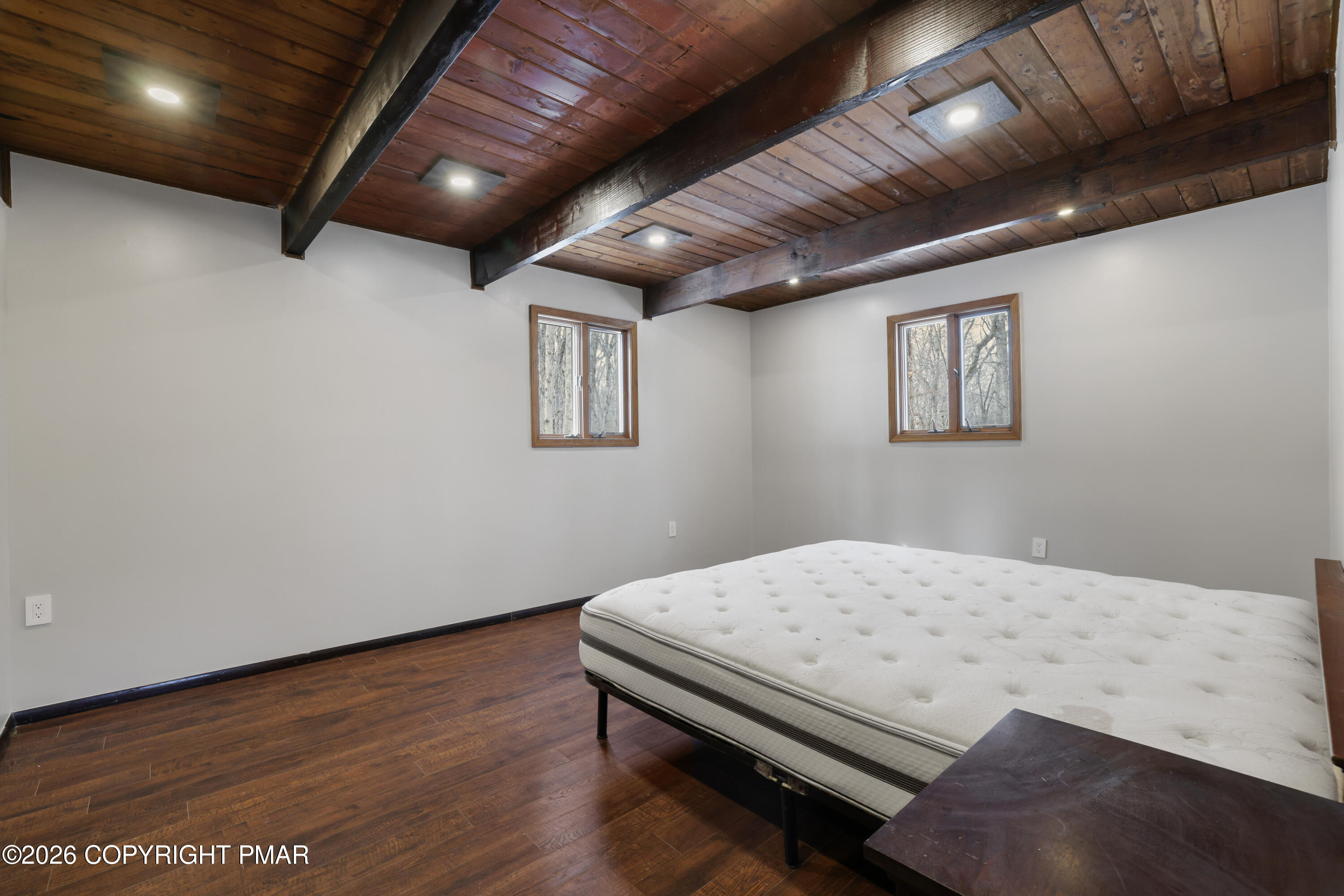 1095 Deer Run East Bushkill, PA 18324 - Photo 7 of 40 20-RBP52179