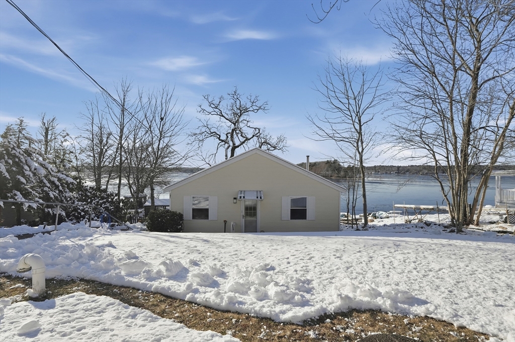 131 Hemlock Shores Road Lakeville, MA 02347 - Photo 19 of 25