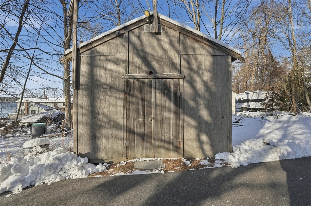 131 Hemlock Shores Road Lakeville, MA 02347 - Photo 24 of 26