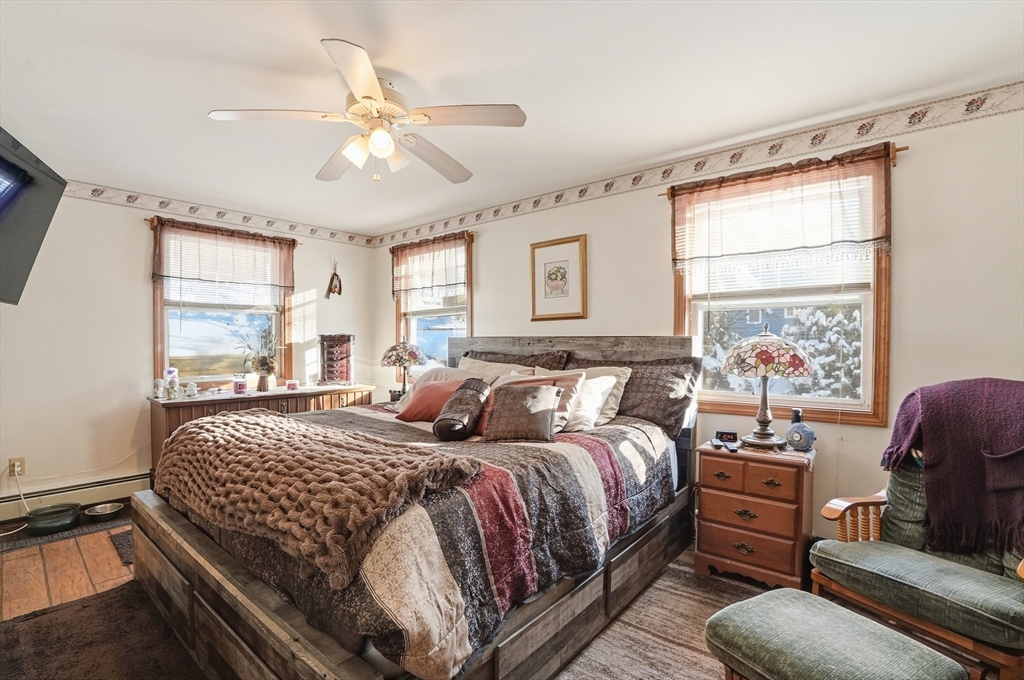 131 Hemlock Shores Road Lakeville, MA 02347 - Photo 10 of 25