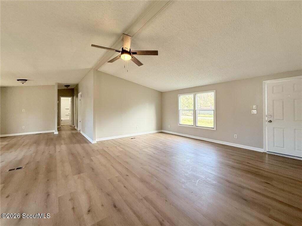 281 May Road Brunswick, GA 31525 - Photo 17 of 23 Living