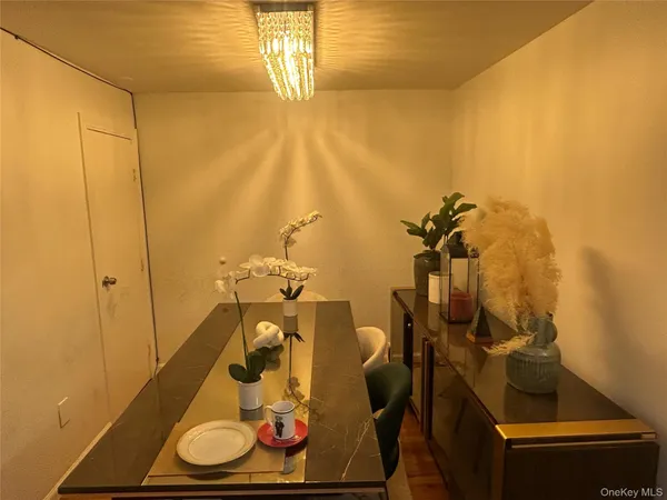 $3,800 | 264 Hosmer Avenue | Throgs Neck