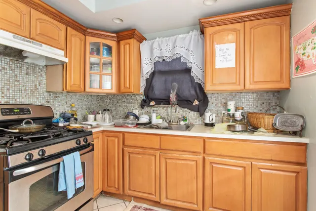 $690,000 | 4611 Matilda Avenue | Wakefield