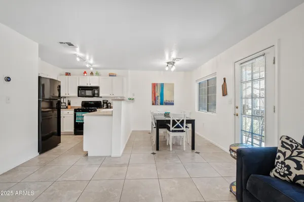 $284,900 | 125 South 56th Street, Unit 153, Mesa, AZ 85206
