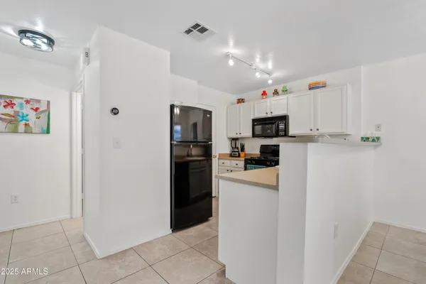 $284,900 | 125 South 56th Street, Unit 153, Mesa, AZ 85206