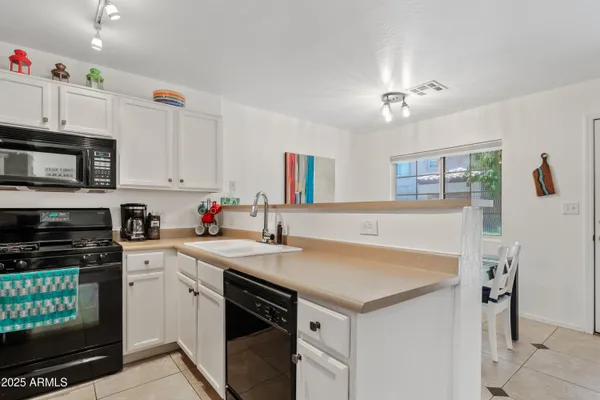 $284,900 | 125 South 56th Street, Unit 153, Mesa, AZ 85206