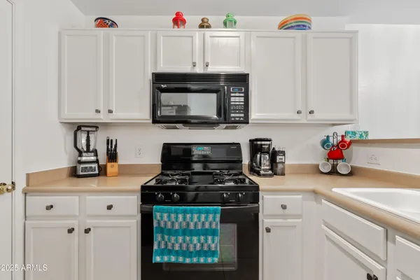 $284,900 | 125 South 56th Street, Unit 153, Mesa, AZ 85206