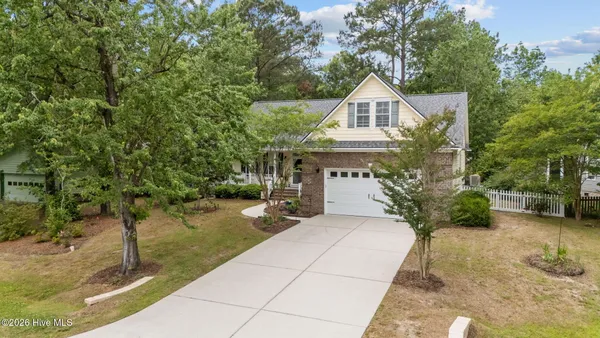 $415,000 | 105 Channel Run Drive, New Bern, NC 28562