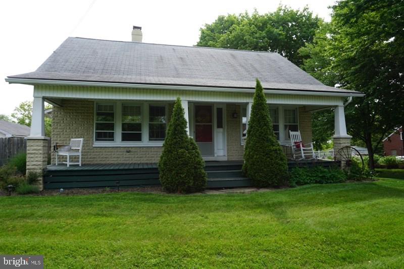 72 Mt Zion Road York, PA 17402 - Photo 2 of 33 Gallery Image 2