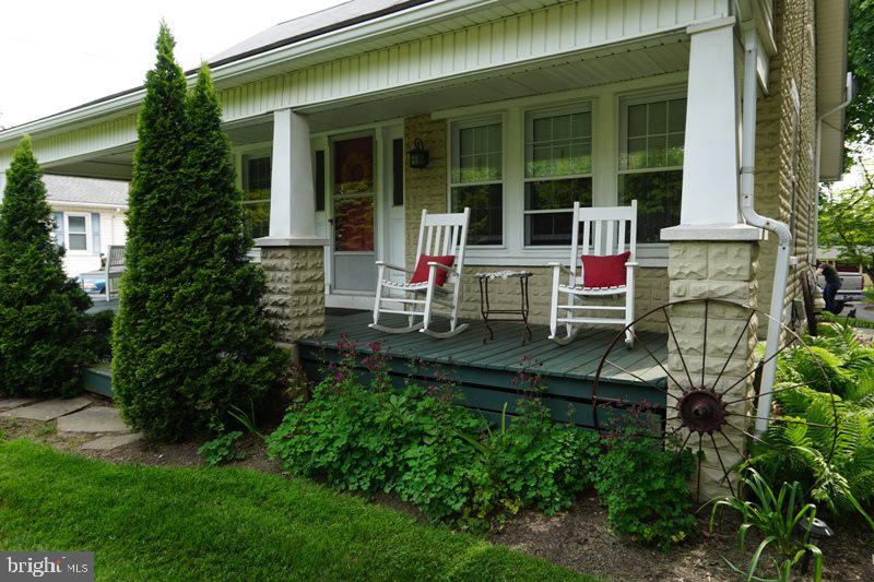 72 Mt Zion Road York, PA 17402 - Photo 4 of 33 Gallery Image 4