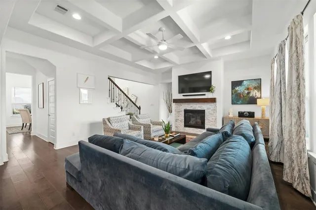 $5,700 | 208 Slate Rock Terrace, Austin, TX 78738