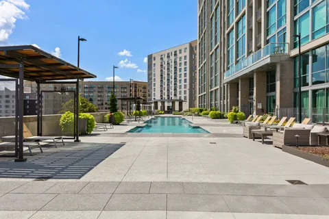 $625,000 | 900 20th Avenue South, Unit 1006, Nashville, TN 37212