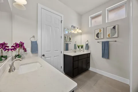 $550,000 | 1004 Sue Ann Rose Drive, Austin, TX 78717