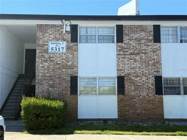 $1,225 | 5317 Curry Ford Road, Unit 103, Orlando, FL 32812