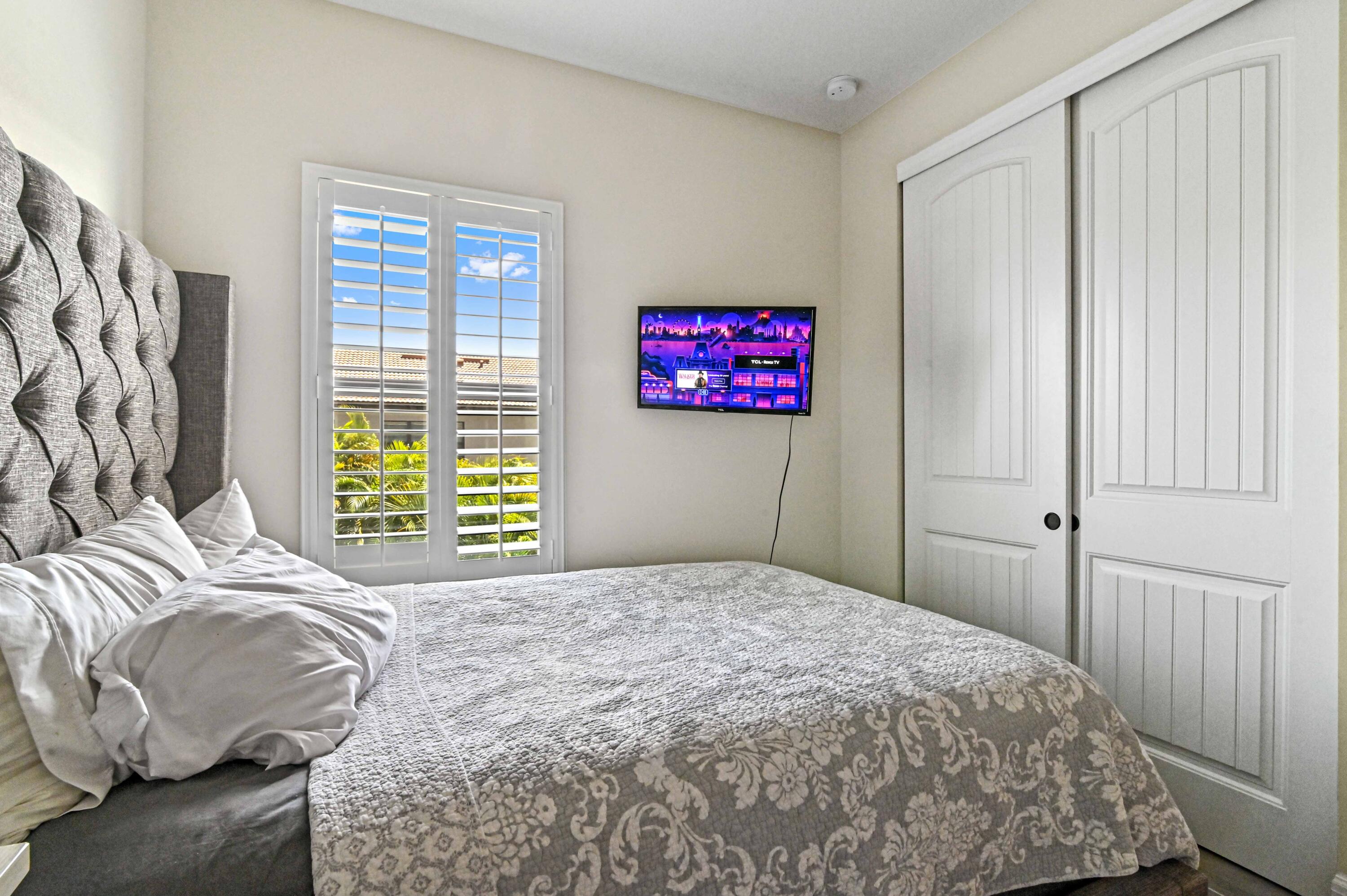 8282 Cadre Noir Road Lake Worth, FL 33467 - Photo 16 of 34 15 Bedroom 03