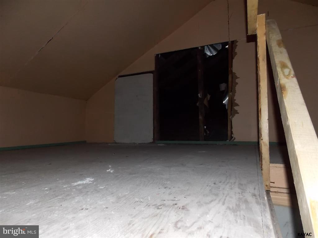 1240 East Canal Road Dover, PA 17315 - Photo 19 of 24 Gallery Image 19