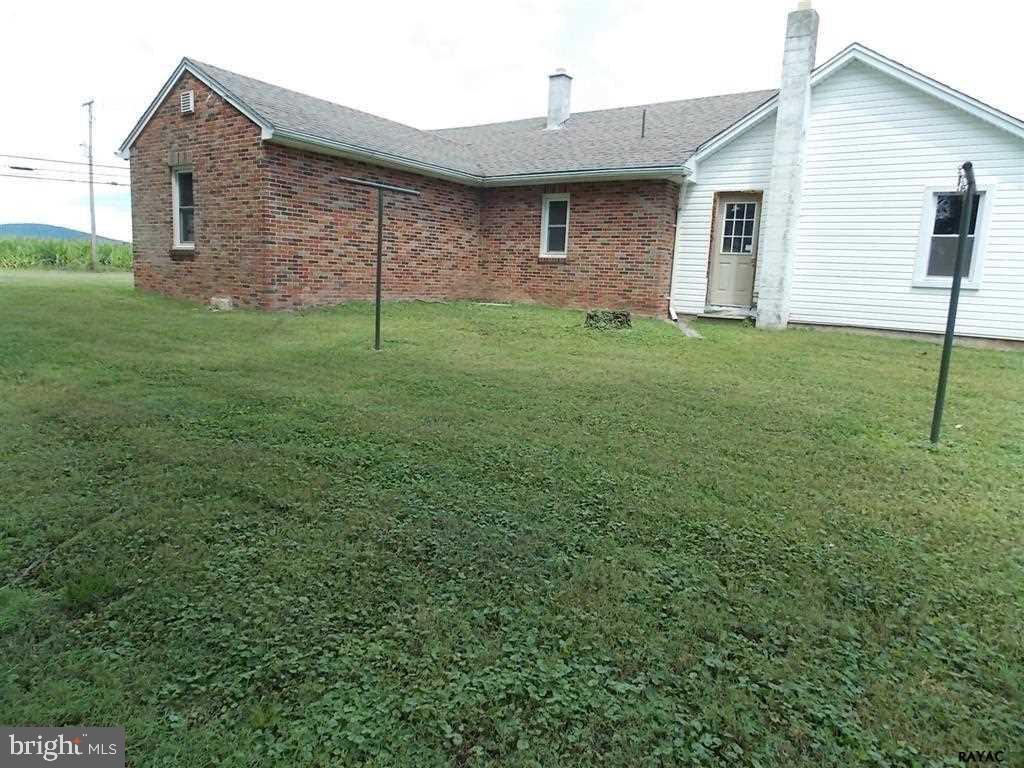 1240 East Canal Road Dover, PA 17315 - Photo 5 of 24 Gallery Image 5