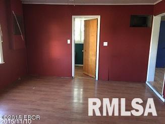 202 East Pershing Valier, IL 62891 - Photo 19 of 27 Gallery Image 19
