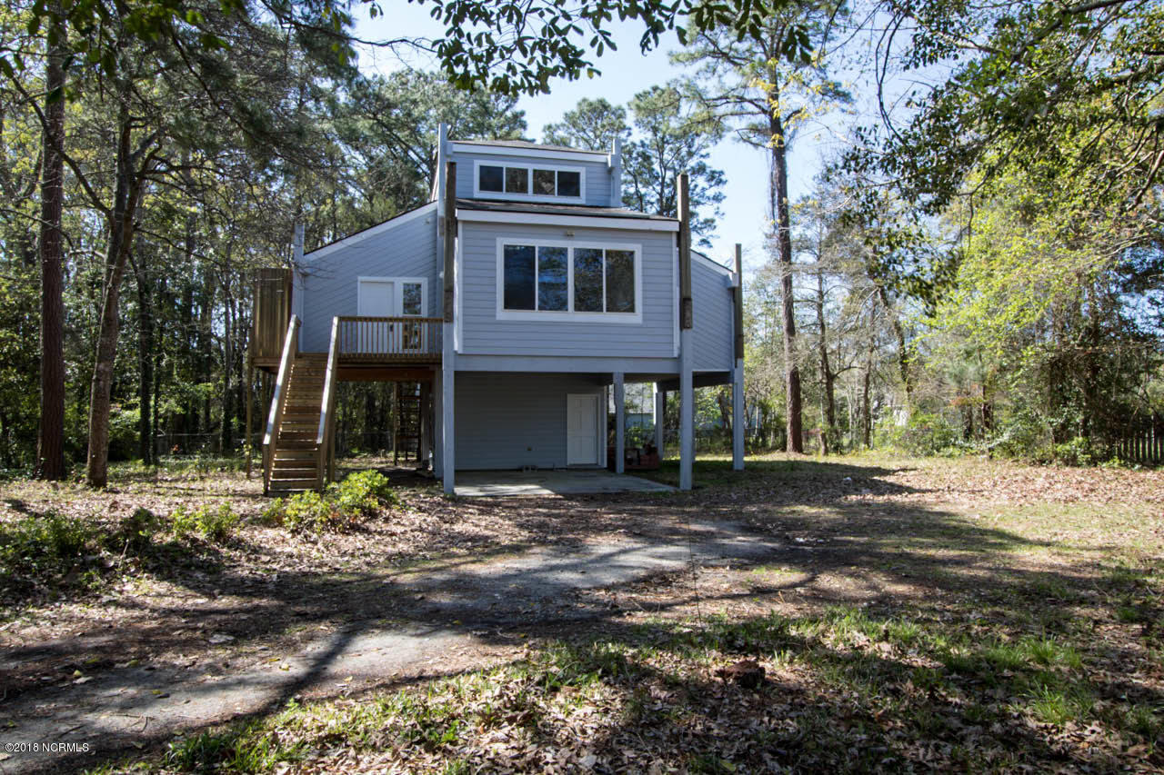3509 Country Club Road Morehead City, NC 28557 - Photo 3 of 22 IMG_0873
