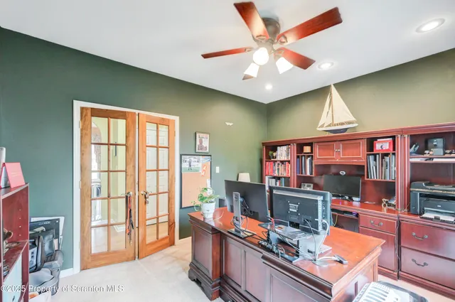 $739,000 | 708 Clover Lane, Moscow, PA 18444