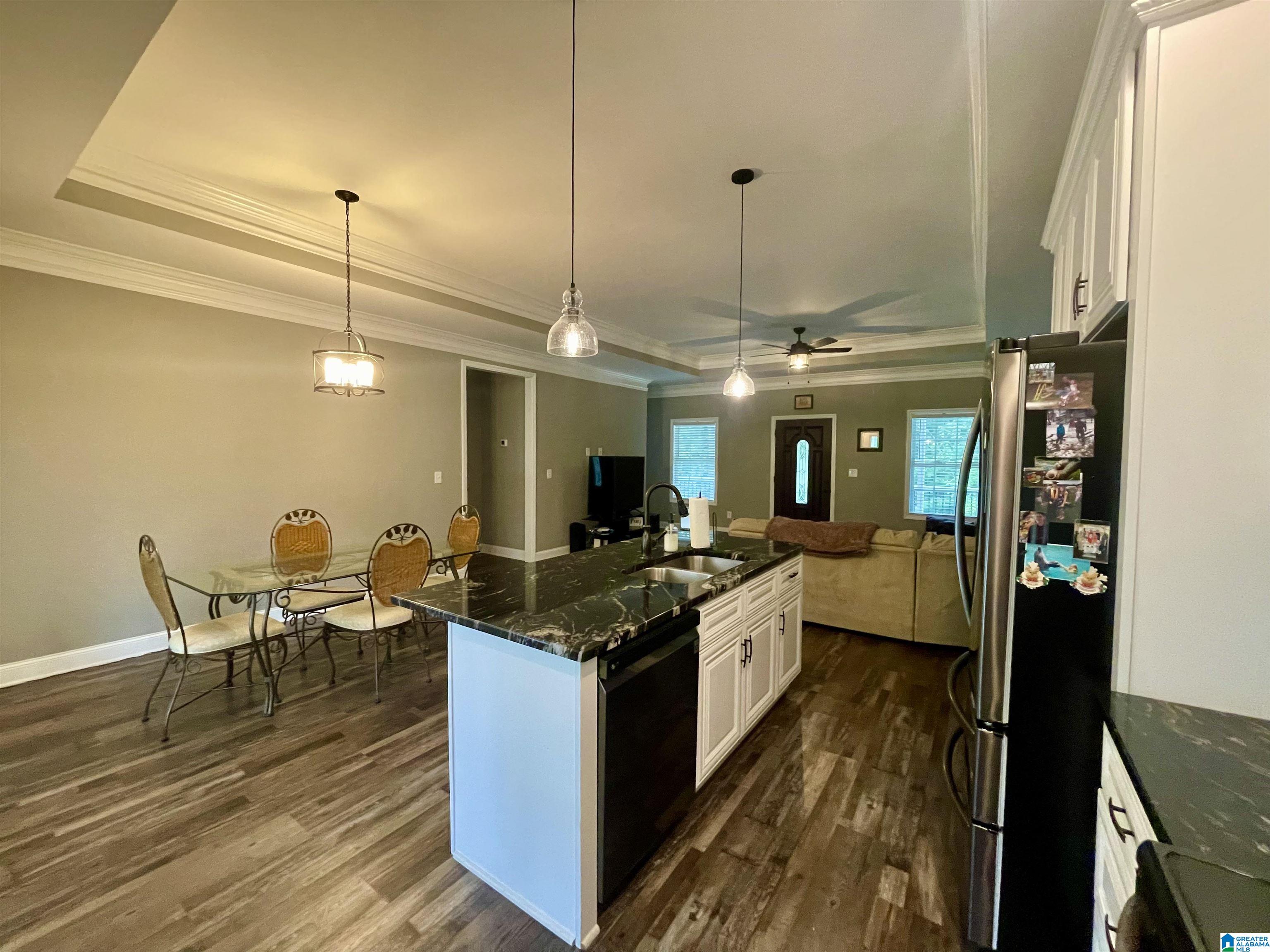 1565 Mountain Lake Road Warrior, AL 35180 - Photo 20 of 47