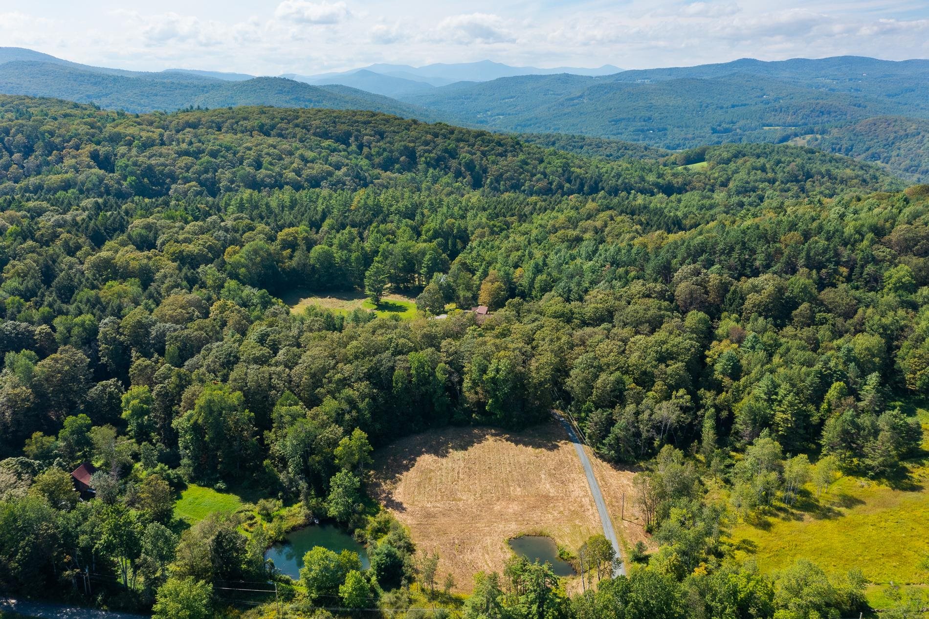 2018 Church Hill Road Woodstock, VT 05091 - Photo 13 of 40 Gallery Image 13