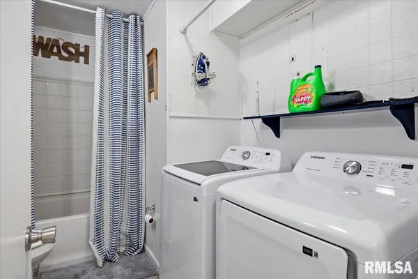 $159,900 | 1705 Fairfield Drive, Springfield, IL 62702