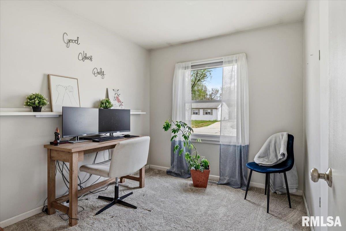 1705 Fairfield Drive Springfield, IL 62702 - Photo 25 of 31