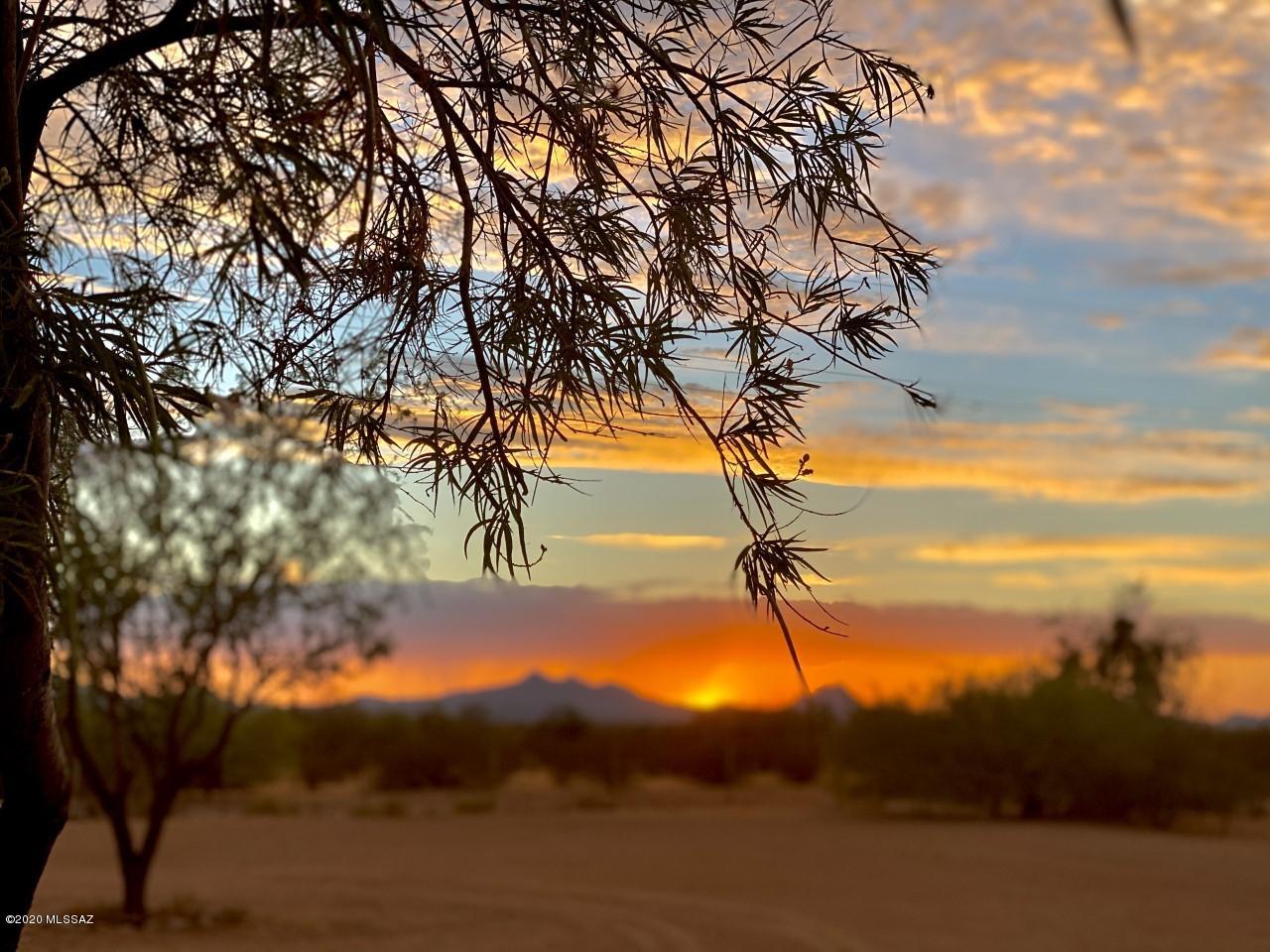 6596 North Sanders Road Tucson, AZ 85743 - Photo 5 of 23 Gallery Image 5