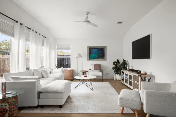 $3,200 | 4523 Ramies Run, Austin, TX 78749