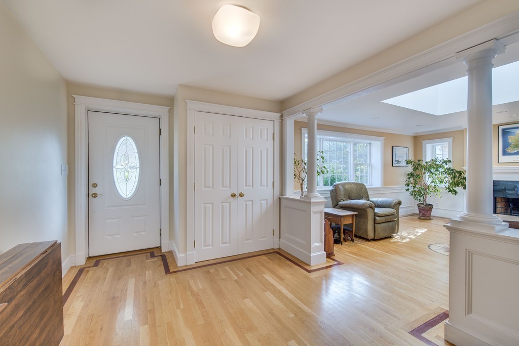 41 Liberty Pole Road Hingham, MA 02043 - Photo 2 of 13 Gallery Image 2