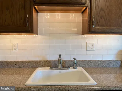 $350,000 | 15 Hermitage Drive, New Hope, PA 18938