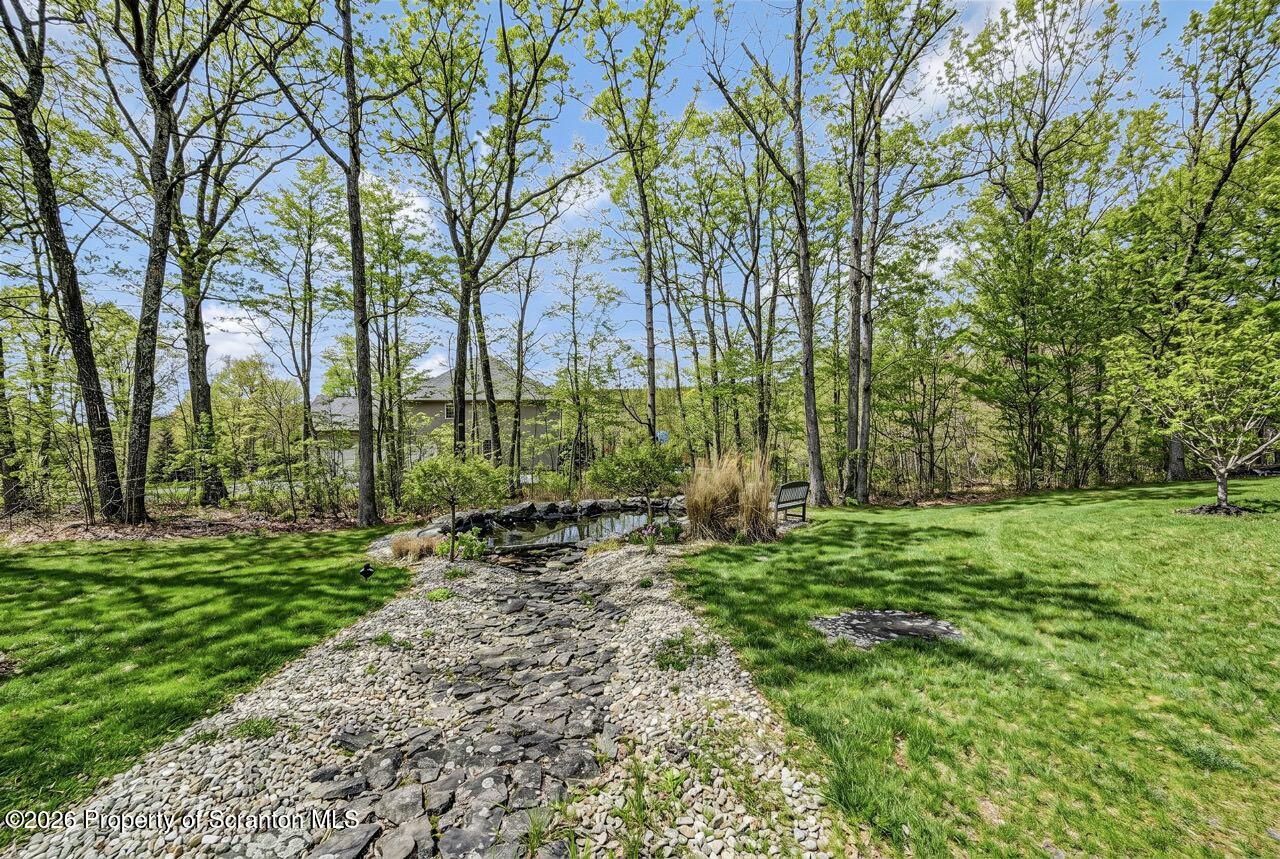 272 Windsor Way Moscow, PA 18444 - Photo 112 of 145 272 Windsor Way 113 Large