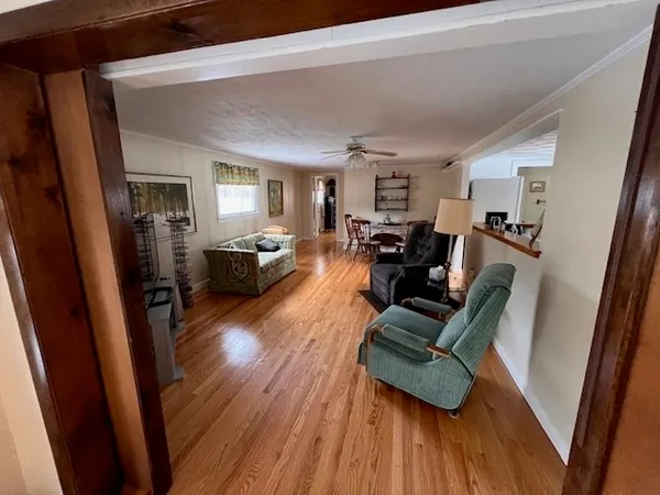 $1,900 | 59 South Shore Drive, Unit 1, Orange, MA 01364