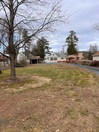 $1,900 | 59 South Shore Drive, Unit 1, Orange, MA 01364