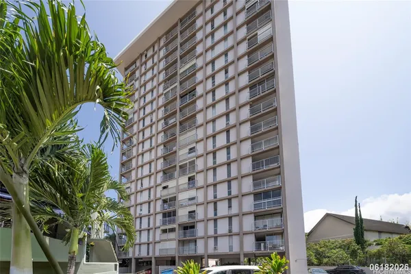 $2,600 | 1617 Ke’eaumoku Street, Unit 1005, Honolulu, HI 96822