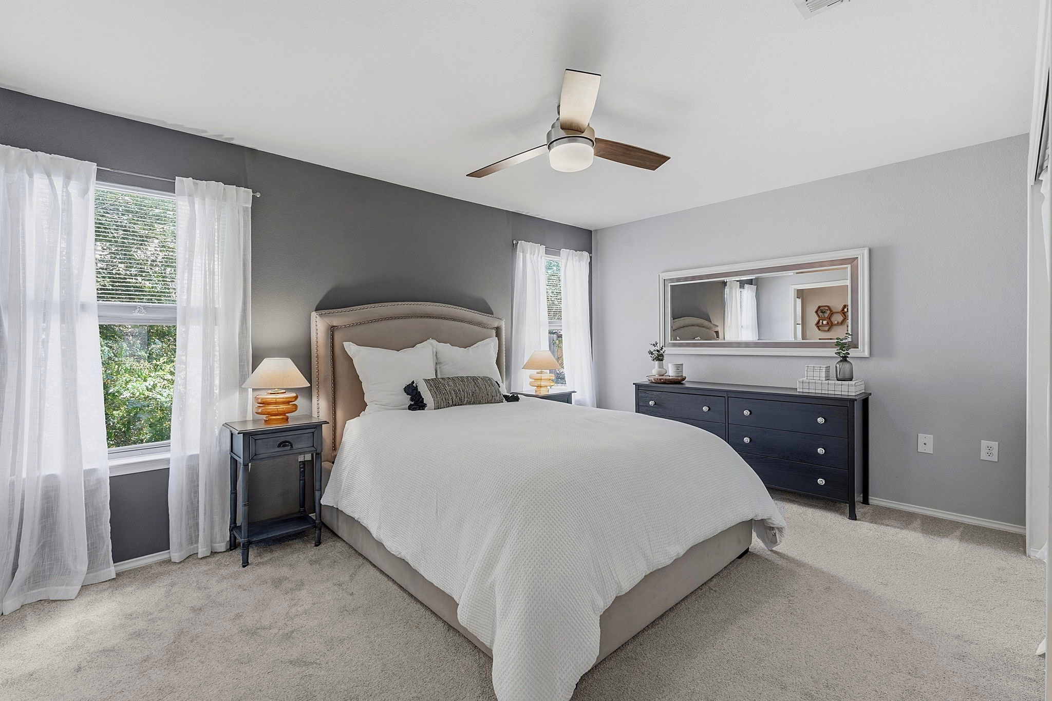 5407 Viewpoint Drive Austin, TX 78744 - Photo 15 of 28