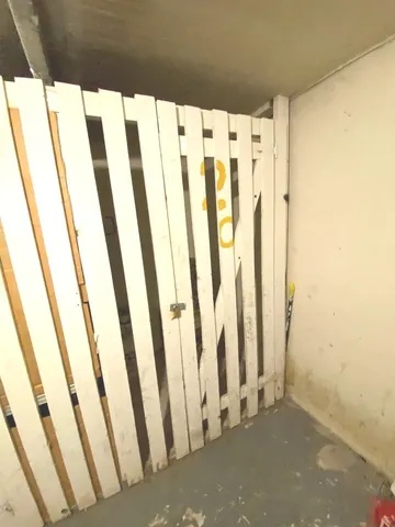 $225,000 | 5815 North Spaulding Avenue, Unit 2C, Chicago, IL 60659