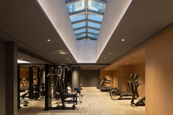 $5,499,000 | 135 East 47th Street, Unit PHB | Midtown East