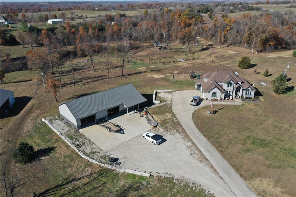 18494 Linwood Road Linwood, KS 66052 - Photo 3 of 83