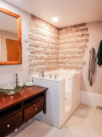 $305,000 | 441 Washington Street, Oconto, WI 54153