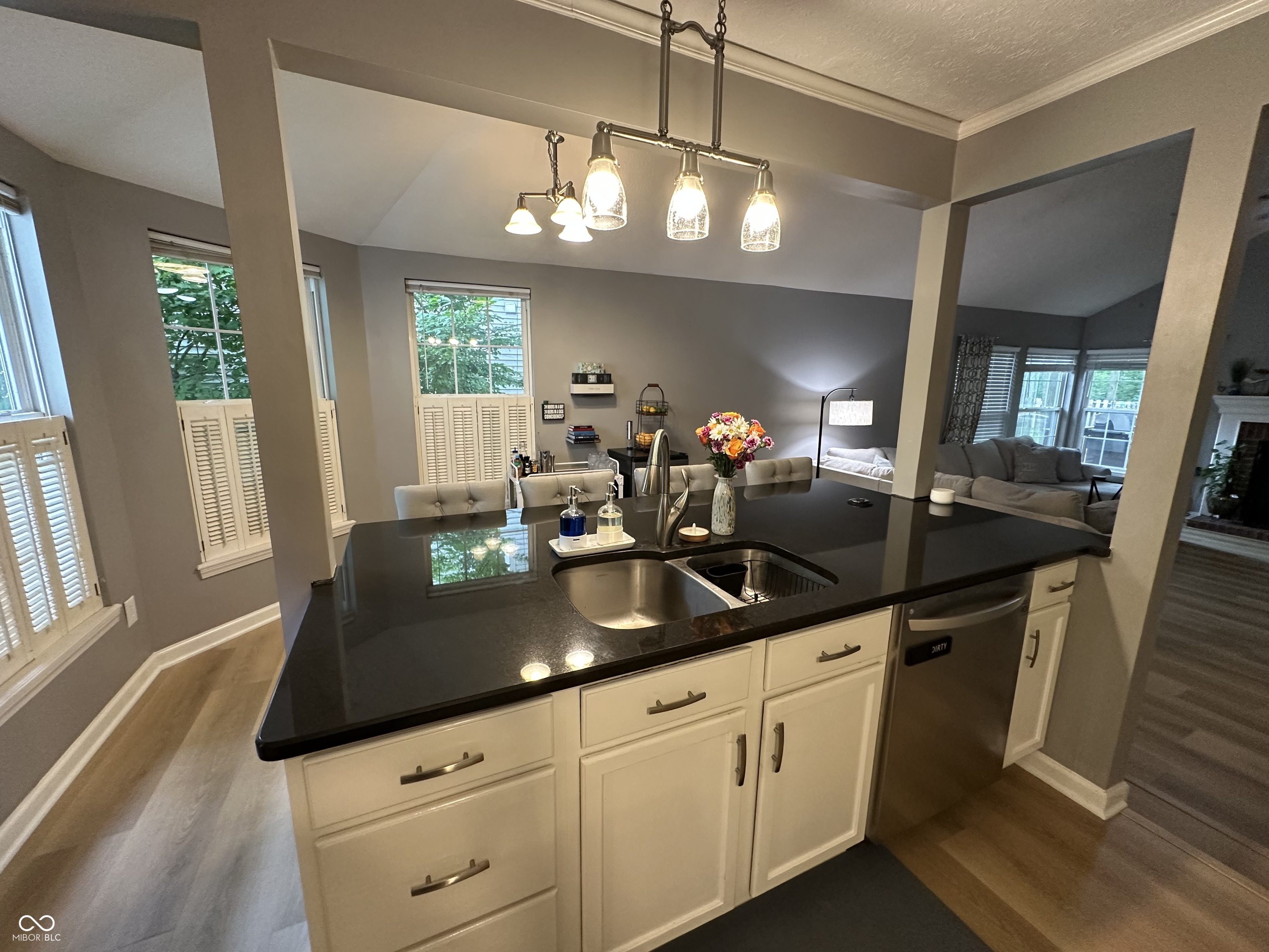 5010 Melbourne Road Indianapolis, IN 46228 - Photo 11 of 78 Gallery Image 11