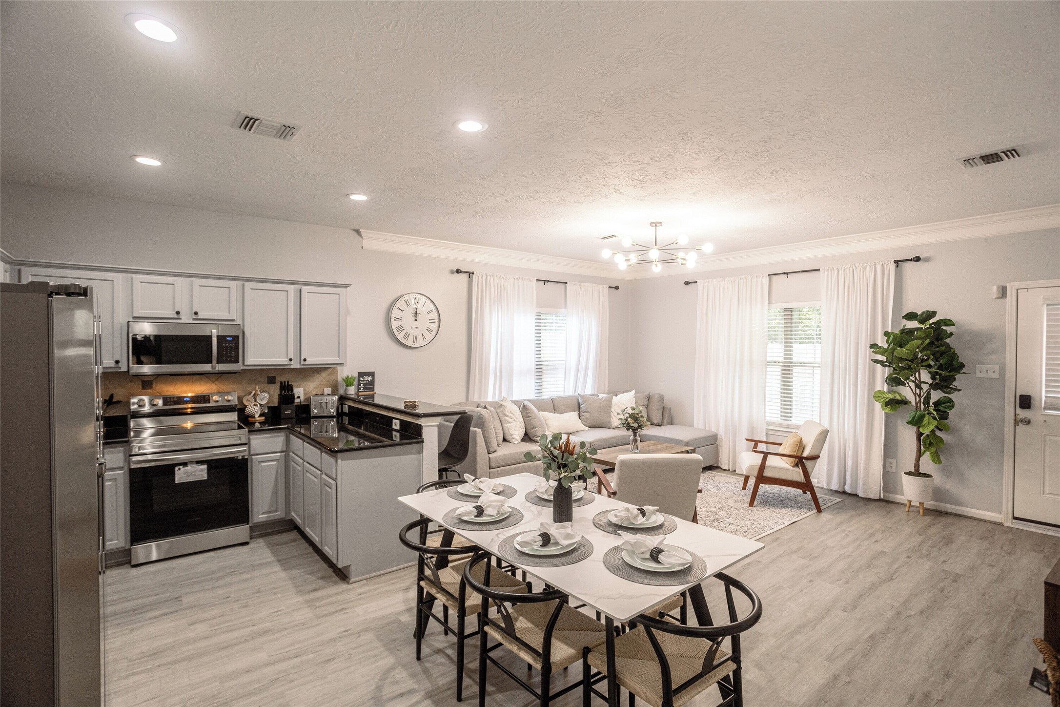 7326 Conley Street Houston, TX 77021 - Photo 4 of 20