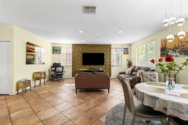 $750,000 | 20426 Northwest 8th Court, Miami Gardens, FL 33169