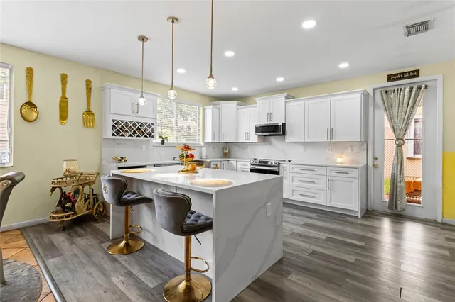 $750,000 | 20426 Northwest 8th Court, Miami Gardens, FL 33169