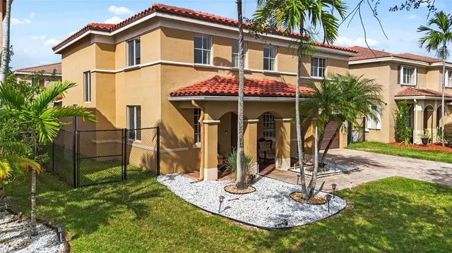 $750,000 | 20426 Northwest 8th Court, Miami Gardens, FL 33169