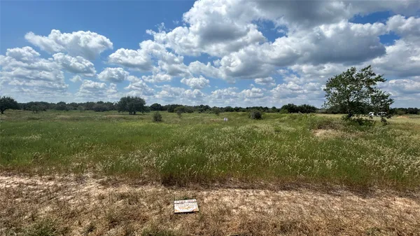 $209,999 | 4774 Teal Lane, Columbus, TX 78934