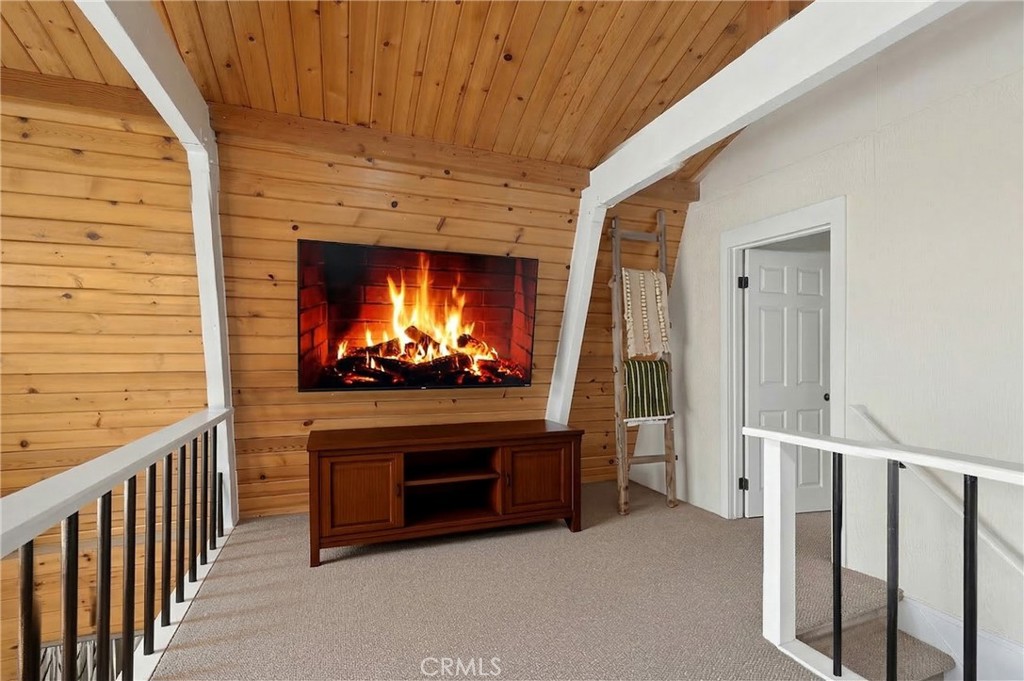 26980 Everest Road Lake Arrowhead, CA 92391 - Photo 24 of 49 Loft virtually staged.