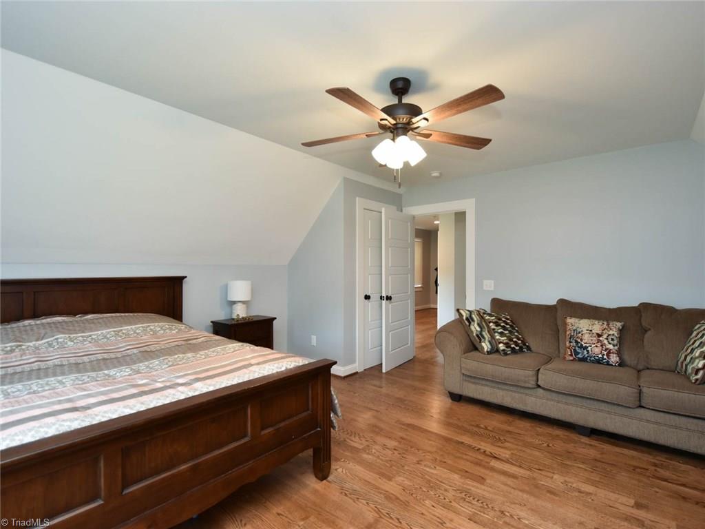2092 Darrow Road Winston-Salem, NC 27101 - Photo 22 of 30 Gallery Image 22