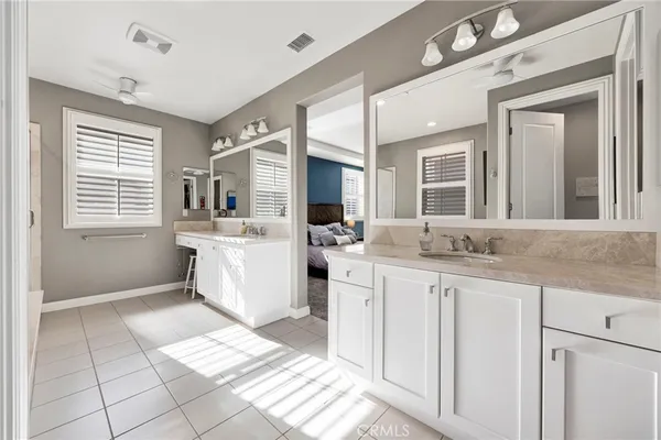 $2,098,000 | 17 Tigerlily, Lake Forest, CA 92630